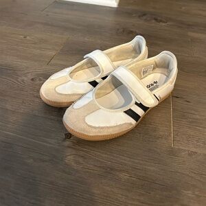 adidas White and Tan Mary Jane Sneakers with Black Stripes